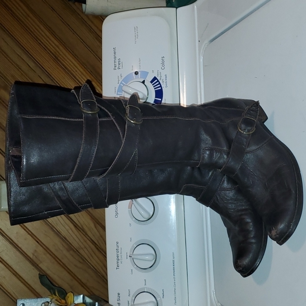 7b Charles by Charles David riding boots - Picture 3 of 8